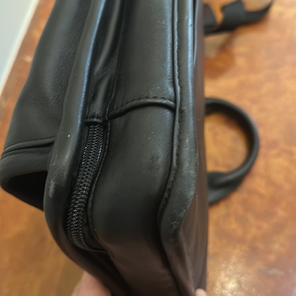 TUMI Black Leather Satchel Laptop Bag - Picture 5 of 7